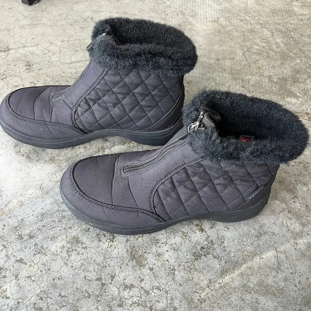 L.L. Bean Ultralight Waterproof Snow Boots Front Zip Quilted Black Women’s 7.5